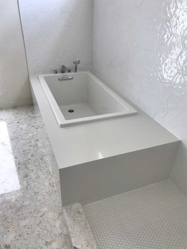 Modern Bathtub Installation